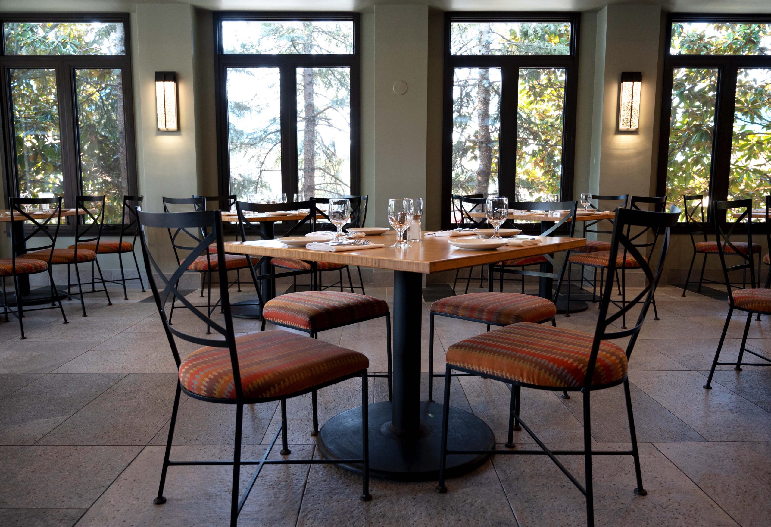 Terrace Regular